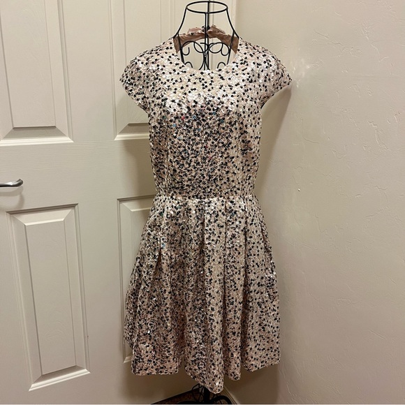 kate spade Dresses & Skirts - Like New Kate Spade Pink Sequin Sparkle Party Holiday Dress Pockets S 4